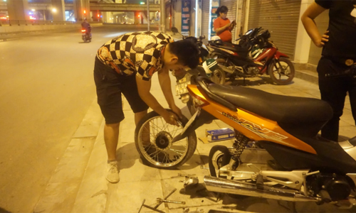 Vá Lốp Lưu Động Quận 4