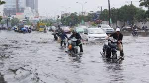 Cứu hộ xe ngập nước tận nơi tại quận 7